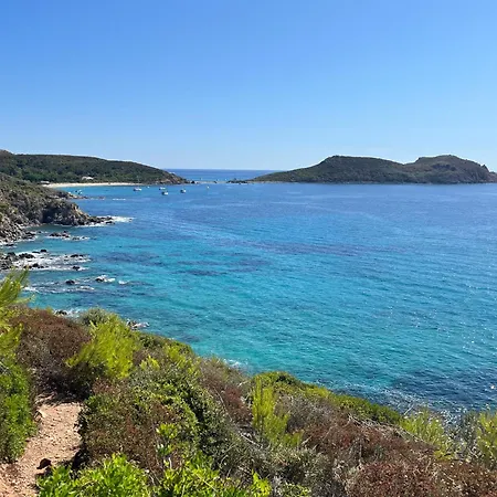 Unptitparadis, Piscine, Jardin, Vue Panoramique Mer, Confort, Calme Сasa de vacaciones